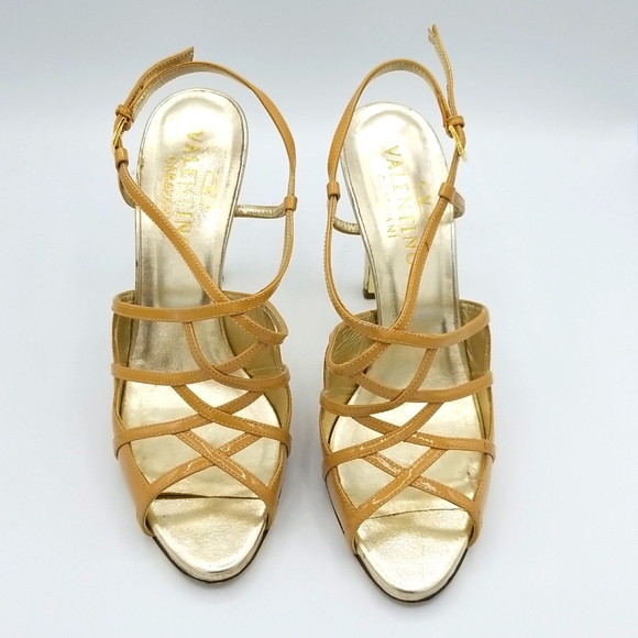 Valentino Nude Heels - Picture 3 of 8